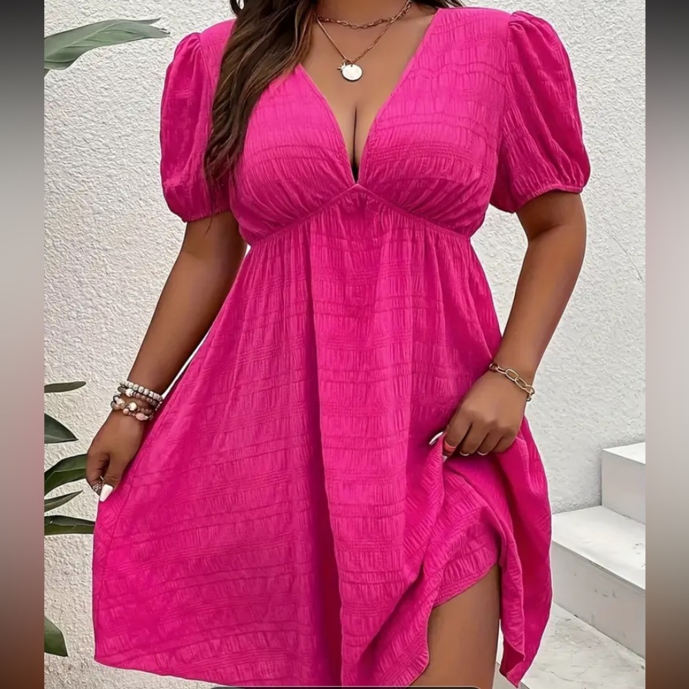 Pink Puff Sleeve Textured Dress. Size 2XL/16-18.